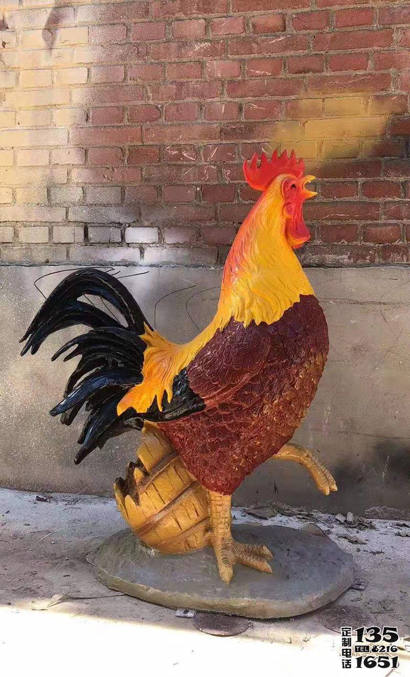 庭院景區擺放玻璃鋼彩繪公雞雕塑 庭院景區擺放玻璃鋼彩繪公雞雕塑