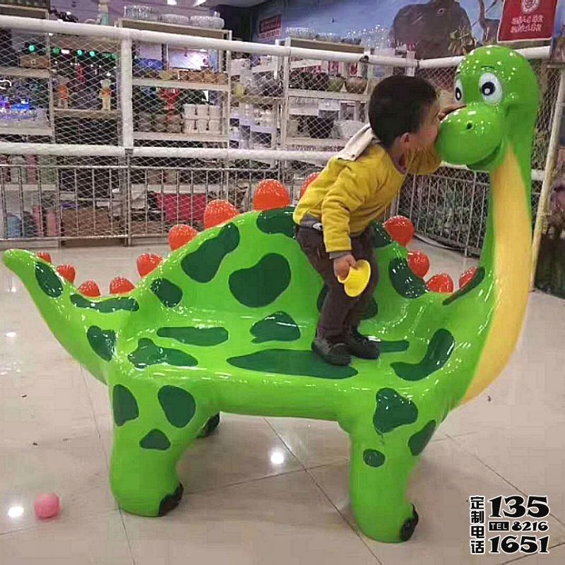 商場室內擺放玻璃鋼卡通恐龍座椅雕塑 商場室內擺放玻璃鋼卡通恐龍座椅雕塑