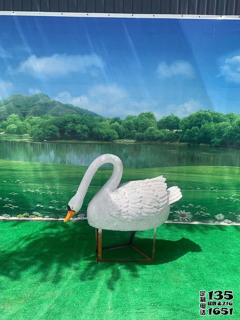 景區(qū)拍照玻璃鋼仿真動物天鵝雕塑 景區(qū)拍照玻璃鋼仿真動物天鵝雕塑