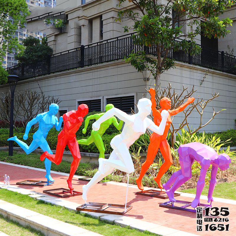 大型戶外玻璃鋼彩繪跑步運動人物雕塑 大型戶外玻璃鋼彩繪跑步運動人物雕塑