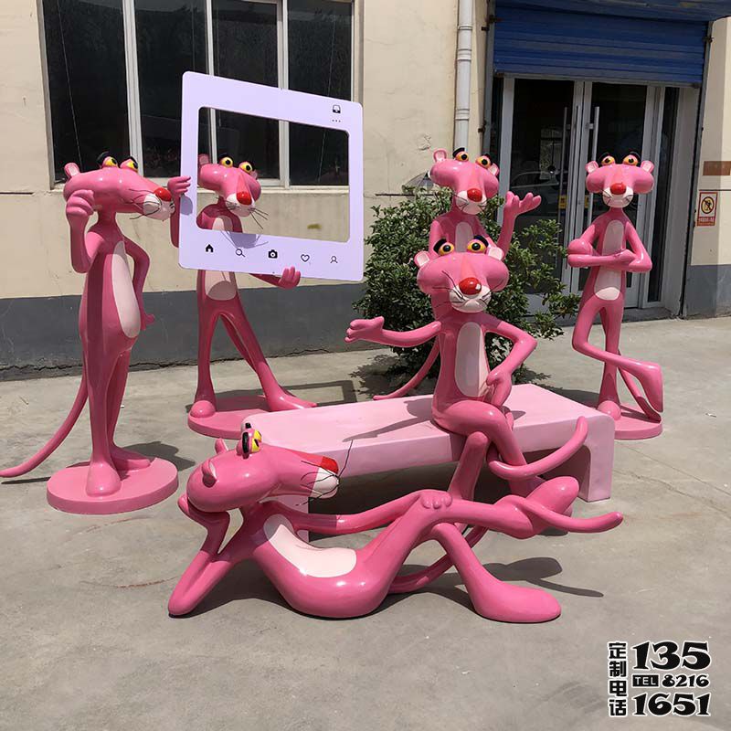 景區玻璃鋼仿彩繪卡通粉紅豹雕塑 景區玻璃鋼仿彩繪卡通粉紅豹雕塑