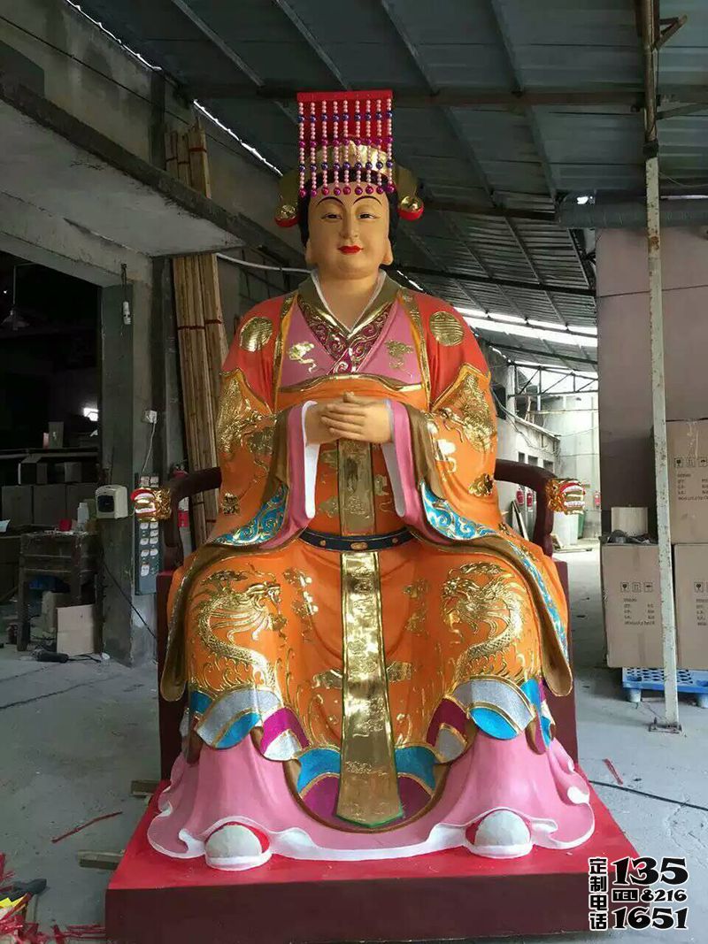 玻璃鋼彩繪寺院王母娘娘雕塑 玻璃鋼彩繪寺院王母娘娘雕塑
