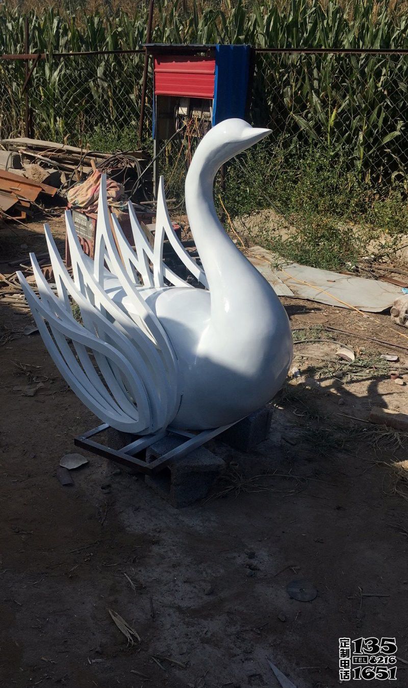 景區創意玻璃鋼白天鵝雕塑 景區創意玻璃鋼白天鵝雕塑