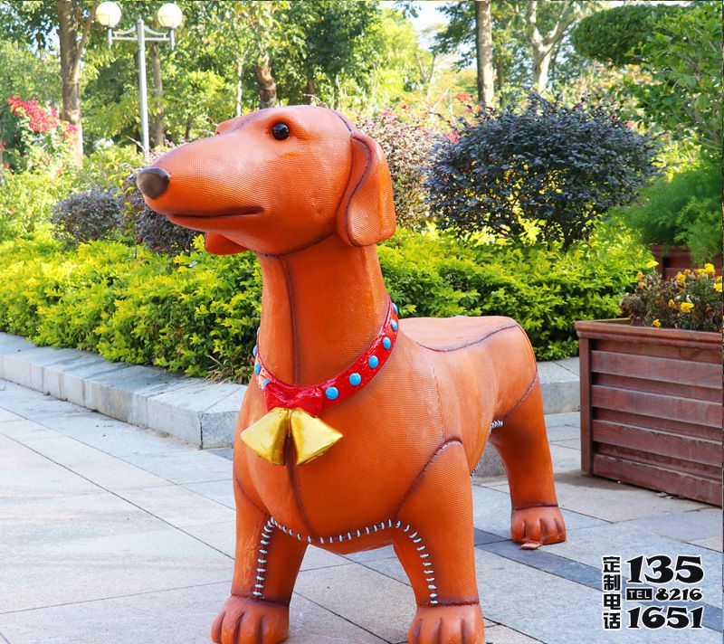 園林景觀裝飾擺件玻璃鋼卡通狗座椅雕塑 園林景觀裝飾擺件玻璃鋼卡通狗座椅雕塑