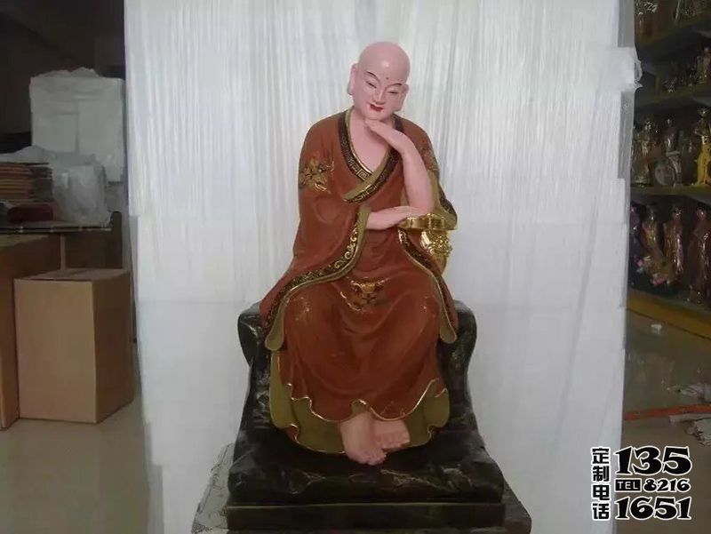 玻璃鋼彩繪寺廟拖著下巴的十八羅漢雕塑 玻璃鋼彩繪寺廟拖著下巴的十八羅漢雕塑