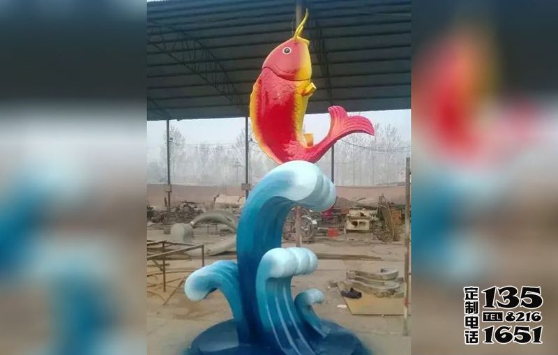 海洋公園玻璃鋼彩繪鯉魚雕塑 海洋公園玻璃鋼彩繪鯉魚雕塑