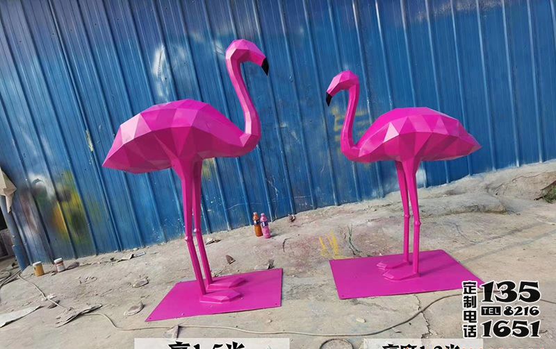 景區玻璃鋼彩繪幾何火烈鳥雕塑 景區玻璃鋼彩繪幾何火烈鳥雕塑