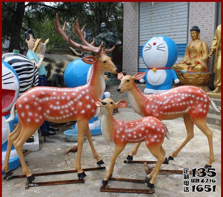 公園景區(qū)玻璃鋼彩繪創(chuàng)意一家三口梅花鹿雕塑 公園景區(qū)玻璃鋼彩繪創(chuàng)意一家三口梅花鹿雕塑