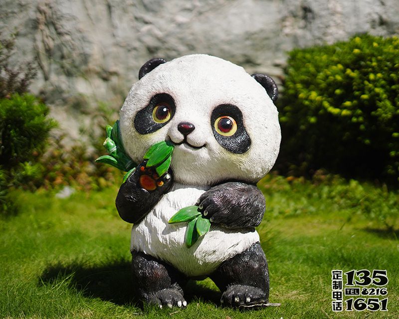 廣場花園竹子園林彩繪仿真玻璃鋼熊貓雕塑 廣場花園竹子園林彩繪仿真玻璃鋼熊貓雕塑