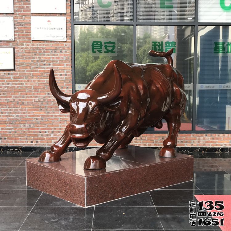 城市廣場大型玻璃鋼仿銅農耕牛  華爾街牛雕塑 城市廣場大型玻璃鋼仿銅農耕牛  華爾街牛雕塑