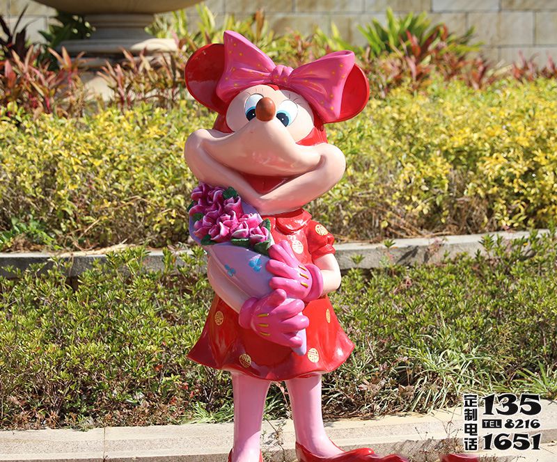 迪士尼游樂場玻璃鋼卡通米妮雕塑 迪士尼游樂場玻璃鋼卡通米妮雕塑