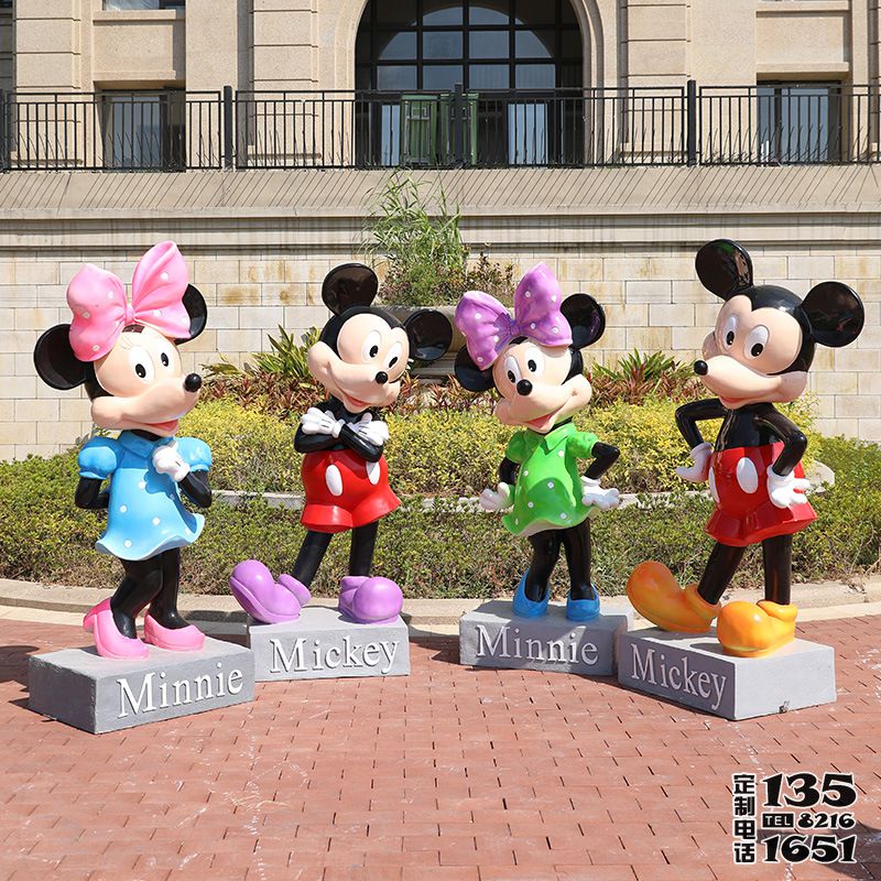 商場影院玻璃鋼卡通動(dòng)畫片米老鼠雕塑 商場影院玻璃鋼卡通動(dòng)畫片米老鼠雕塑