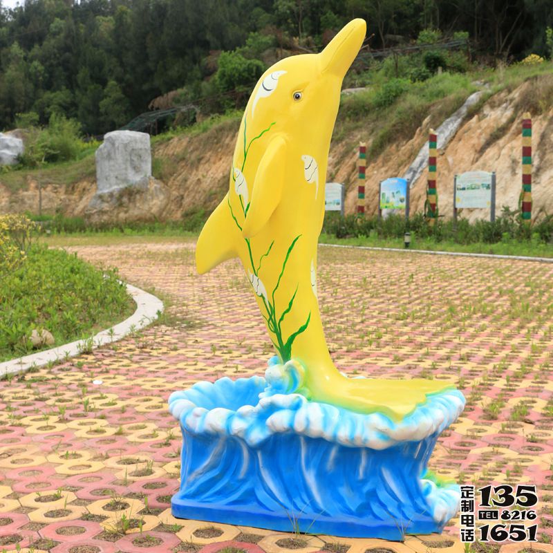 游樂園玻璃鋼卡通海豚雕塑 游樂園玻璃鋼卡通海豚雕塑
