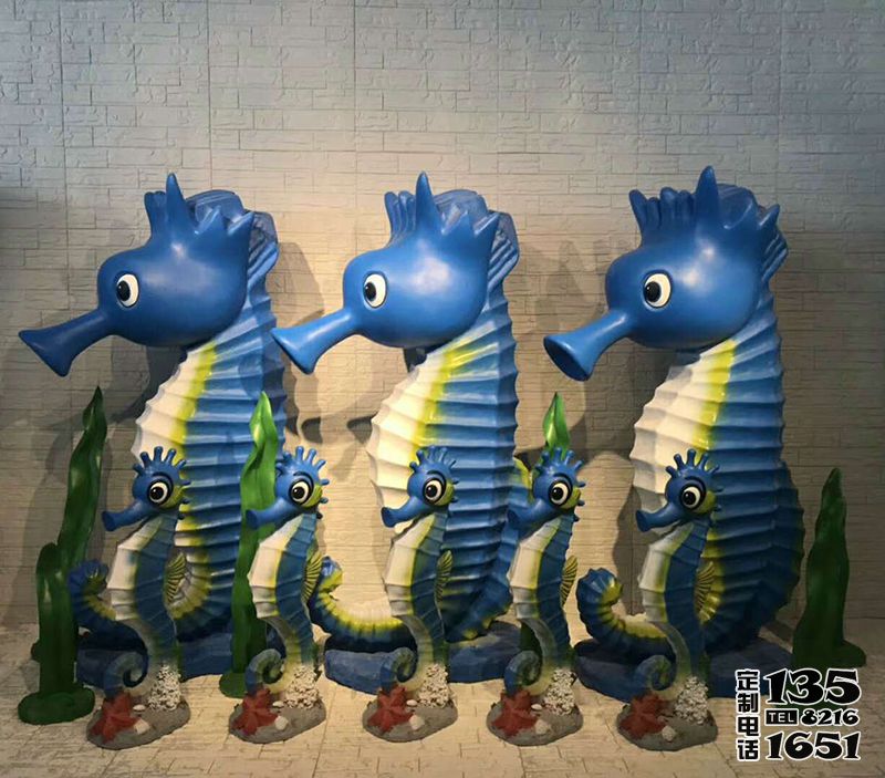 公園擺放的嘟嘴的玻璃鋼卡通海馬雕塑 公園擺放的嘟嘴的玻璃鋼卡通海馬雕塑