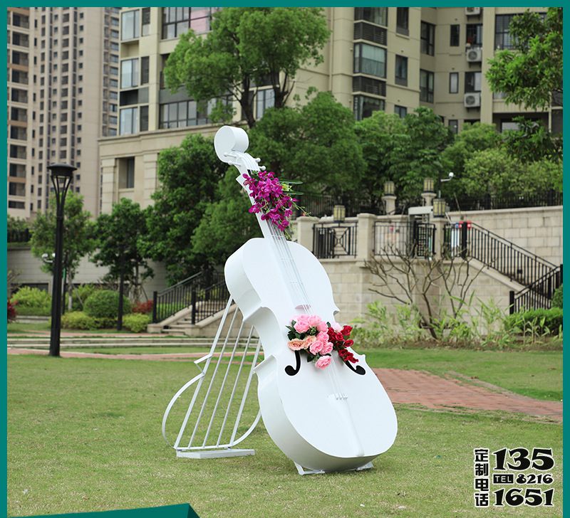 公園景區玻璃鋼創意仿真大提琴雕塑 公園景區玻璃鋼創意仿真大提琴雕塑