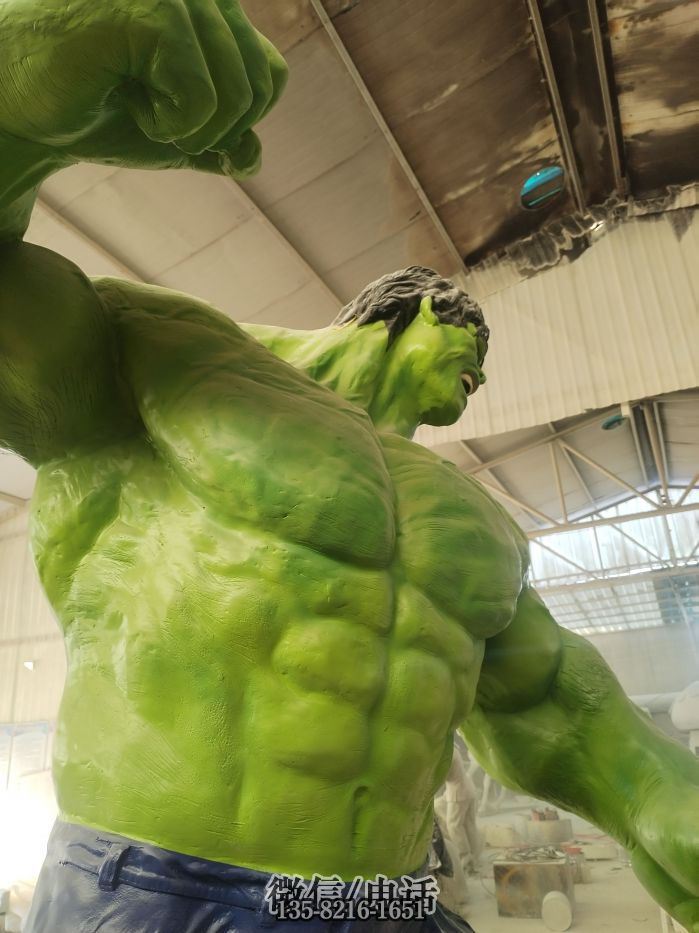 綠巨人雕塑胸部特寫 綠巨人雕塑胸部特寫