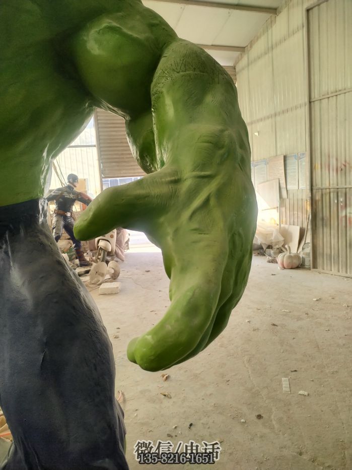 綠巨人雕塑手臂特寫 綠巨人雕塑手臂特寫